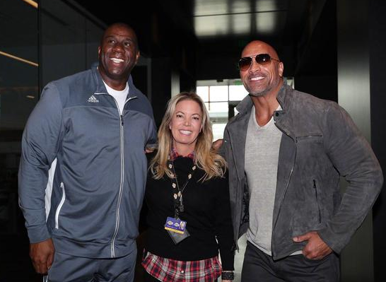 防守端完全是另一种强度（防守强度截然不同）