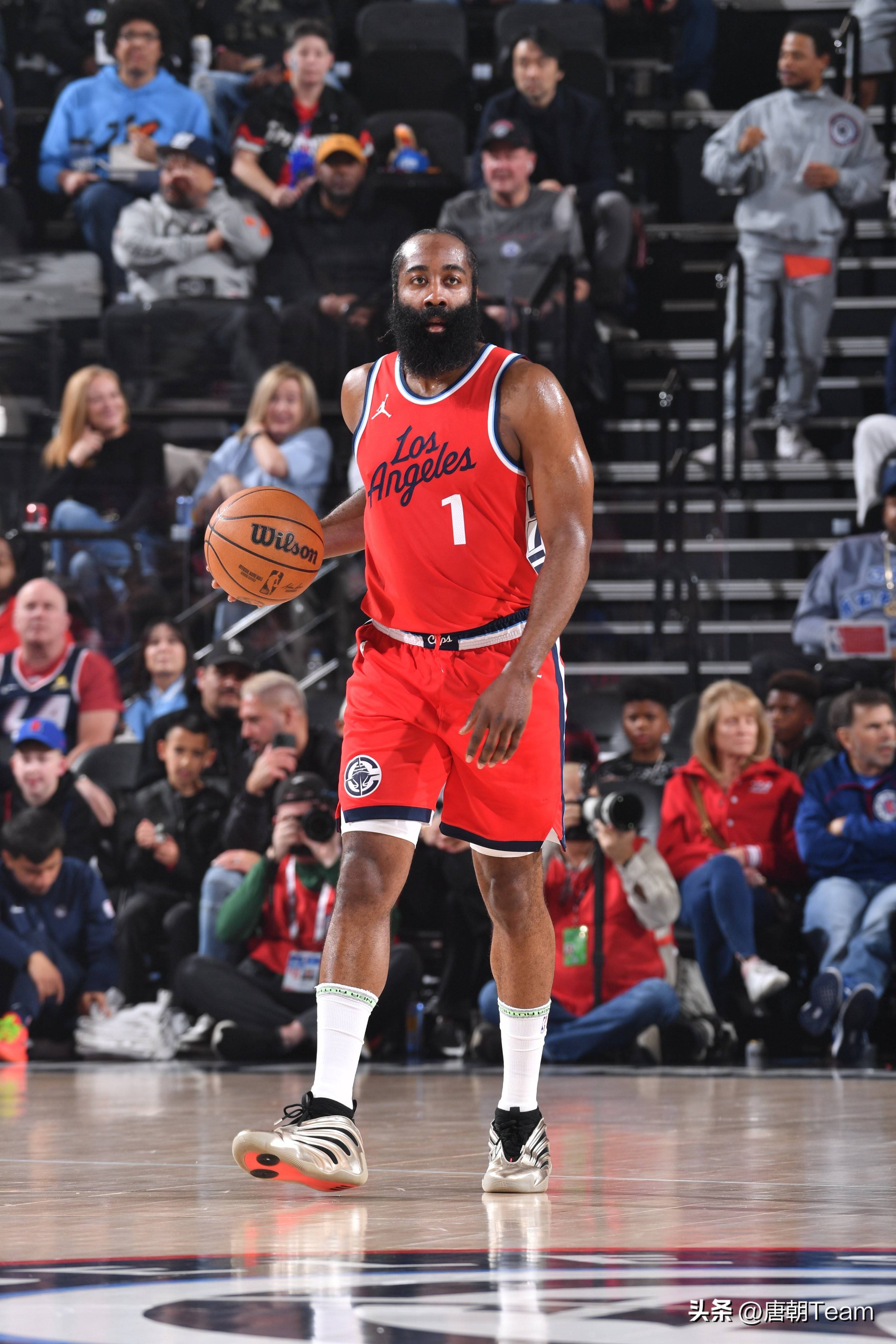 天空体育：那不勒斯希望引进马赛前锋格林伍德（天空体育报道：那不勒斯有意引进马赛前锋格林伍德）