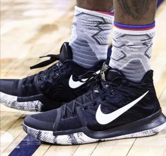 英超战报：哈钦森助攻，热苏斯头球制胜，森林1-0客胜狼队（英超简报：哈钦森送助攻，热苏斯头球建功，森林客场1-0击败狼队）