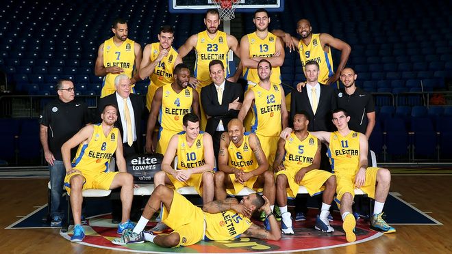 官方：穆尔豪斯与曼联续约3年，并租借加盟莱顿东方（官宣：曼联与穆尔豪斯续约三年，外租莱顿东方）